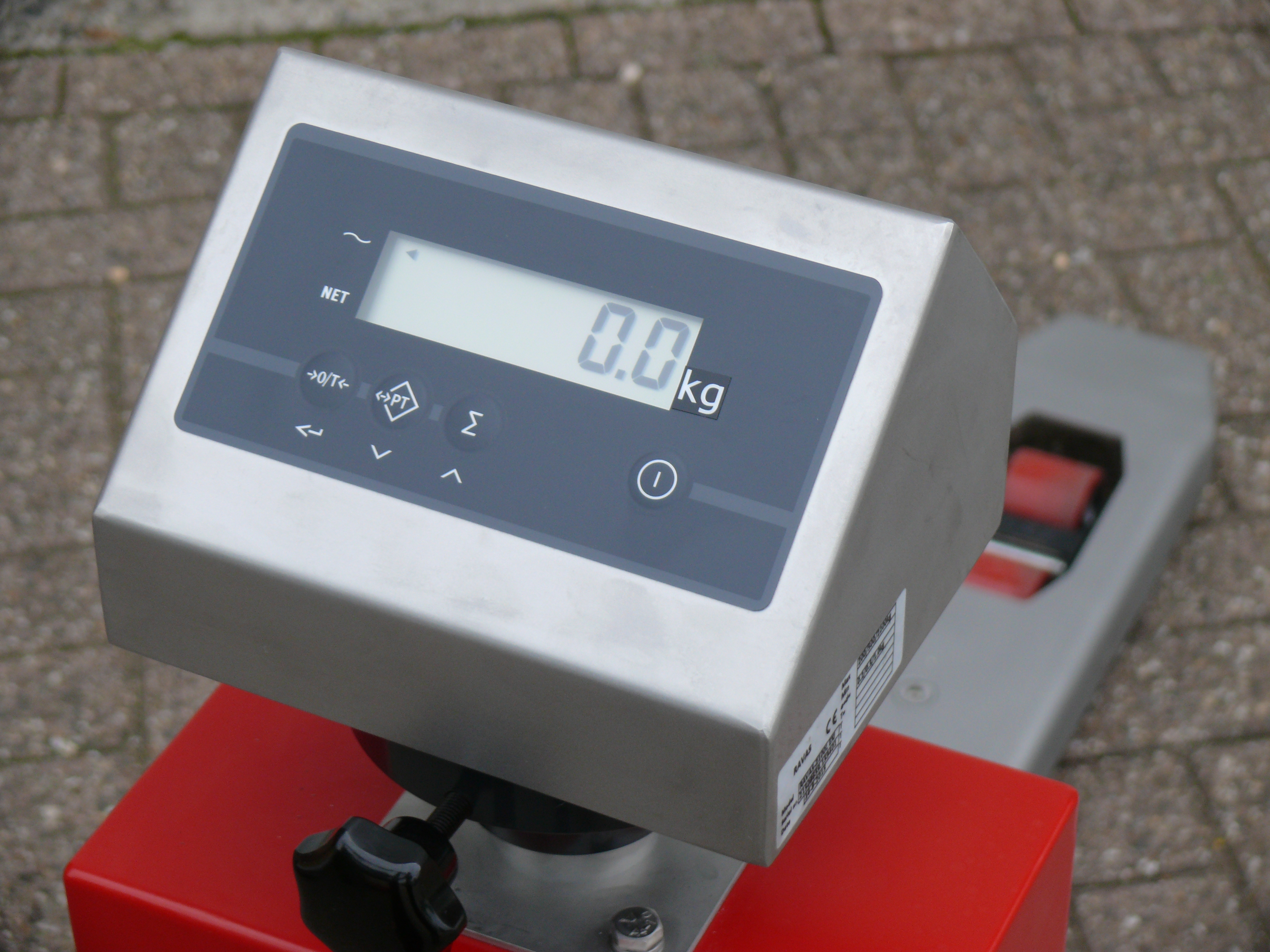 ravas_2100l_exi_ind Ravas 2100 EXi ATEX Pallet Truck Scale Closeup of ATEX Indicator alternate